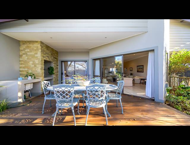 2 BEDROOM TOWNHOUSE FOR SALE IN BALLITO CENTRAL